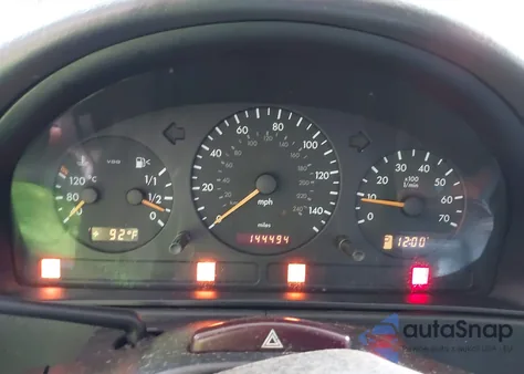 2003 Mercedes-Benz Ml 320 из США, поврежденный, VIN 4JGAB54E23A376114